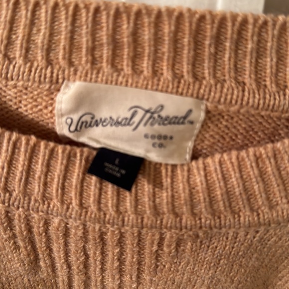 Tan sweater - Picture 2 of 5